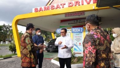 Dirjen Bina Keuangan Daerah Apresiasi Inovasi Layanan Samsat Bapenda Riau